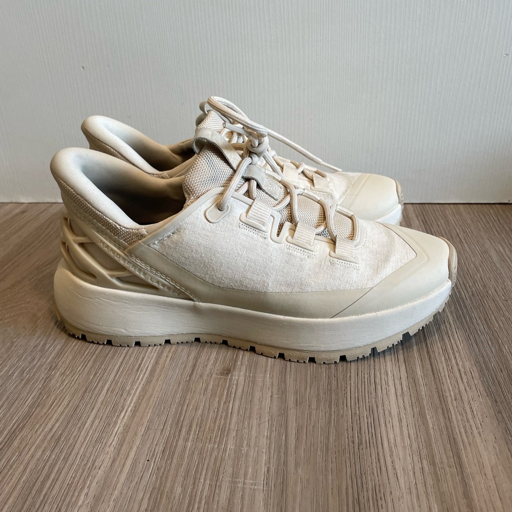Kizik Shoes Wasatch in Sand Sz 6.5 Women’s Hands Free Comfortable Sneakers